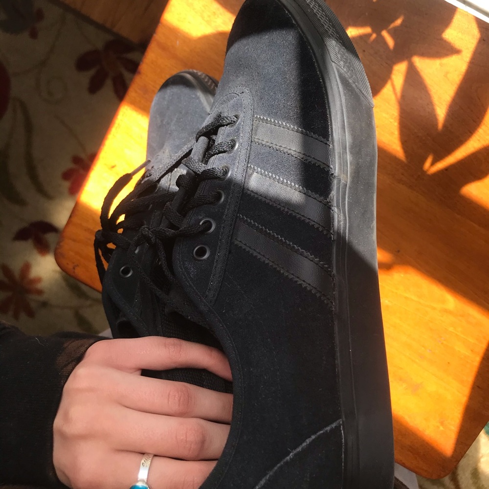 Adidas Sneakers